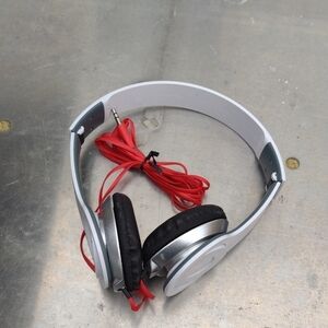 Studio Noise Cancelling White and Red Over-Ear Headphones NWOT